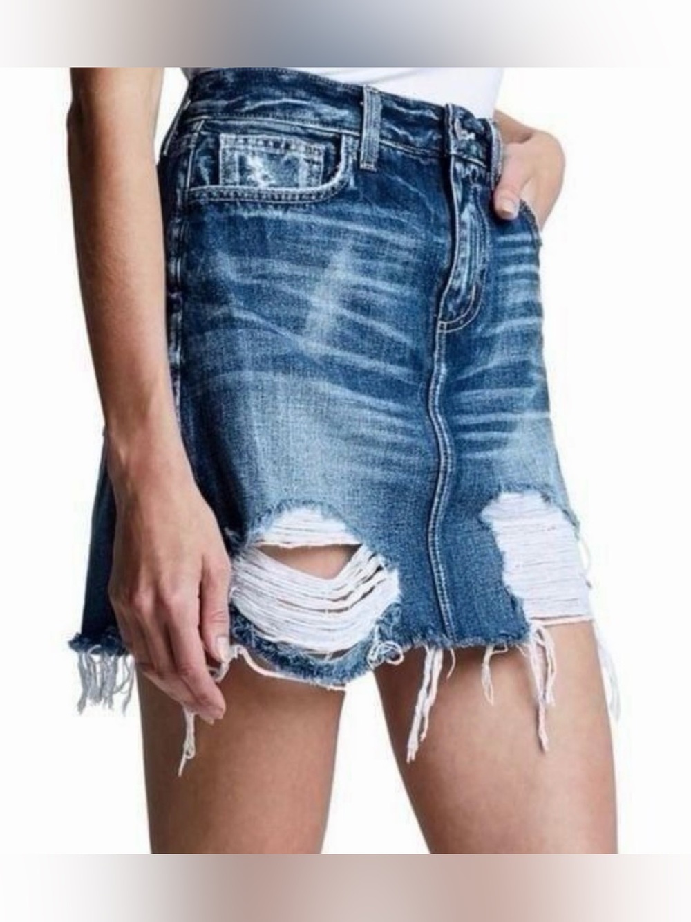 NWT SZ 32 L’Agence Jolene Distressed Denim Mini Skirt in Newberry Blue